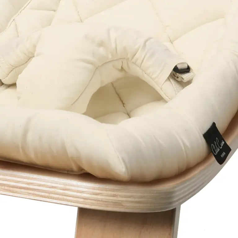 Levo Baby Rocker - White